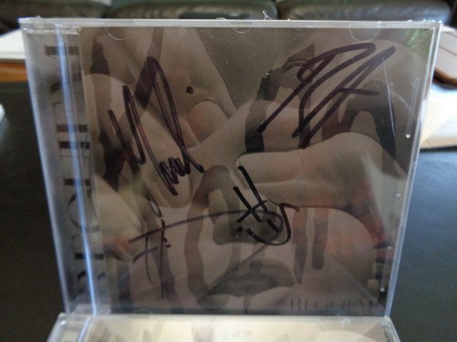 Korn requiem signed - requiem,