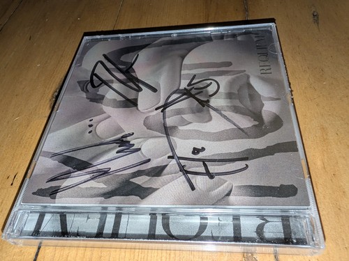 Korn hand signed requiem cd - requiem,